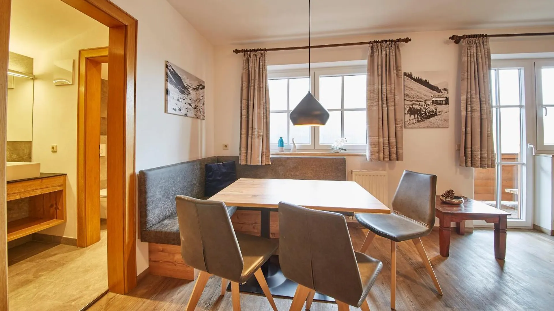 Delfi Ski & Bike Apartments Saalbach-Hinterglemm 0*,  Austria