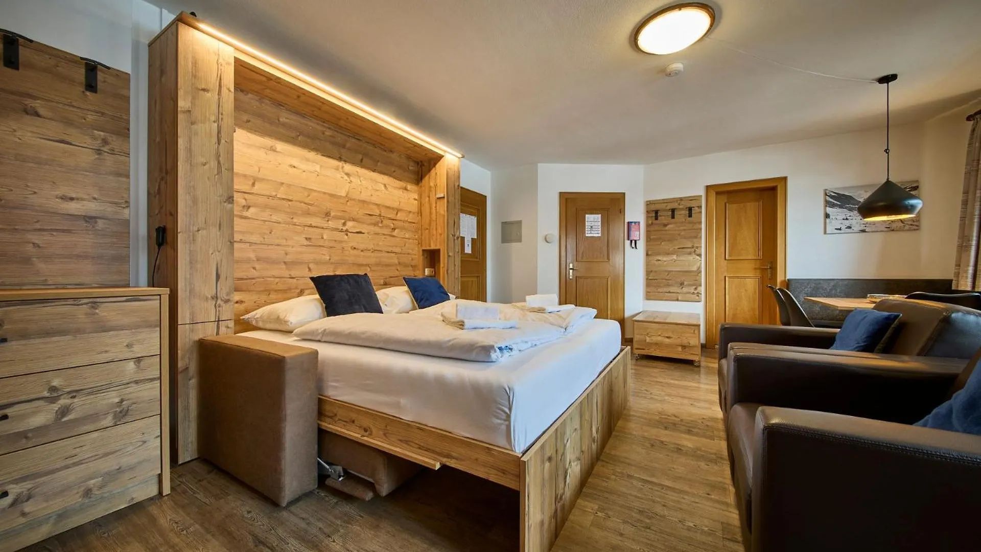 Delfi Ski & Bike Apartments Saalbach-Hinterglemm Austria