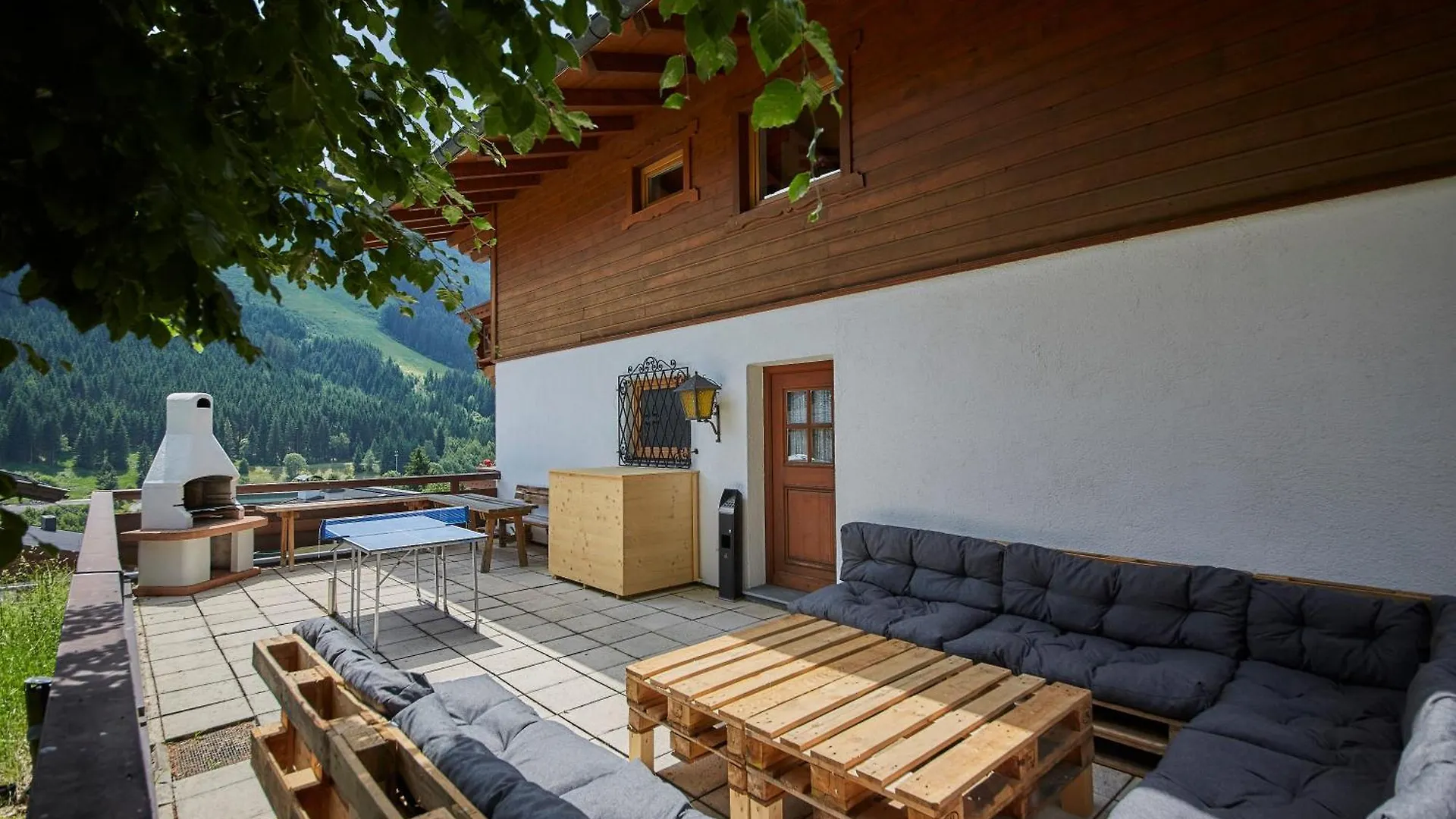 Delfi Ski & Bike Apartments Saalbach-Hinterglemm